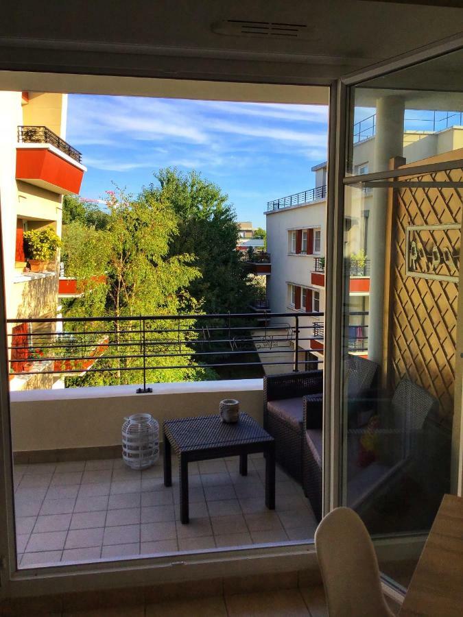 Disneyland Cosy Apartment Монтеврен Екстериор снимка